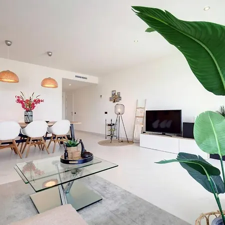 Brand New Gorgeous 2 Bed At Hills! 公寓 *