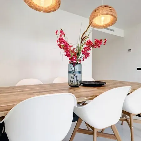 Brand New Gorgeous 2 Bed At Hills! 公寓
