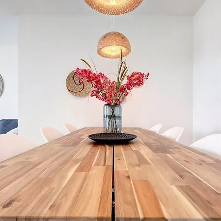 Brand New Gorgeous 2 Bed At Hills! 公寓 *