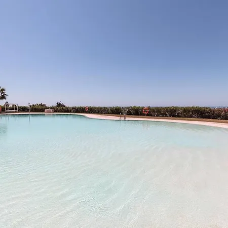 דירה Brand New Gorgeous 2 Bed At Hills! אסטפונה